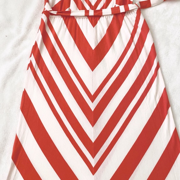 ⭐️ Old Navy Striped Maxi Size Small - Picture 9 of 12